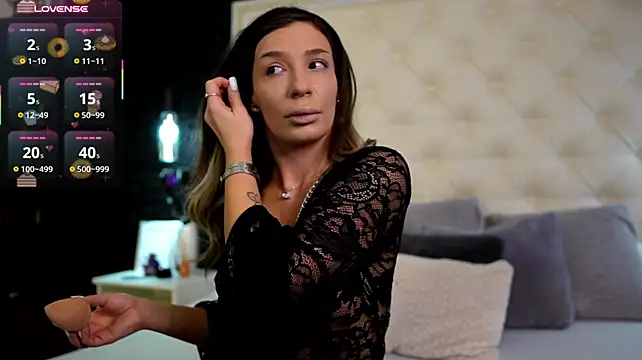 Chat +18 de Quinn_Ivy ao vivo