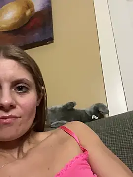 Kateluvv's Webcam Show