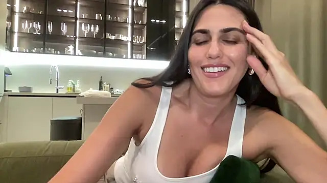 Rineliadi's Live XXX Chat