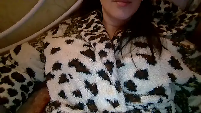 Nivella Adlı Modelin Canlı XXX Sohbeti
