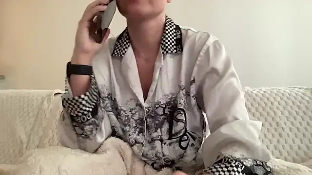 Delissaxx webcam show