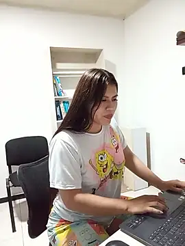 AnahTaylor Live Chatraum