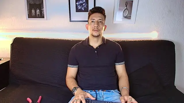 Sr_Maykol Adlı Modelin Web Kamerası Şovu