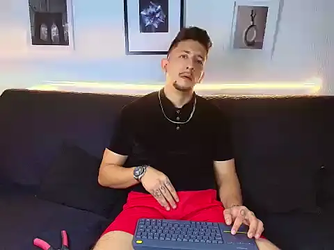 Sr_Maykol Webcam Show