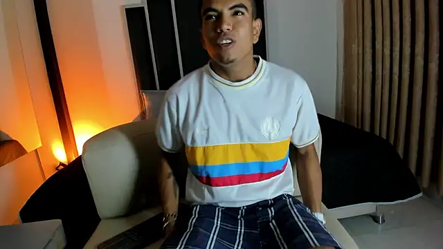 JustinOrtiz_'s Webcam Show