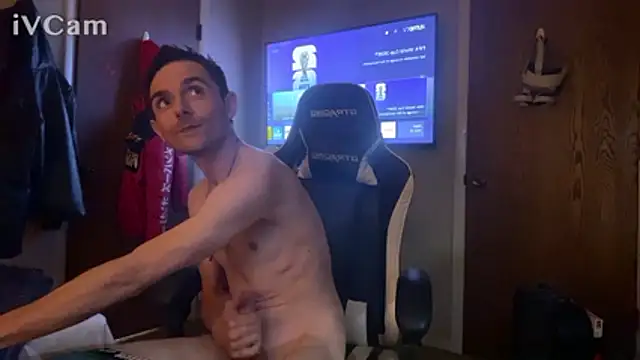 Draxal90 Show in webcam