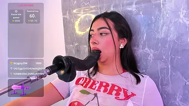 cherry_skinnyy_ Show in webcam