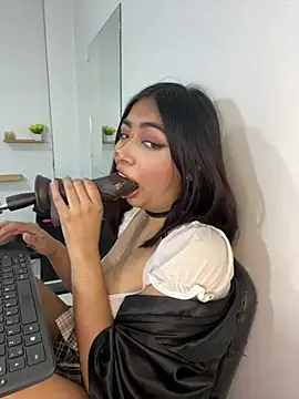 Show Webcam de cherry_skinnyy_