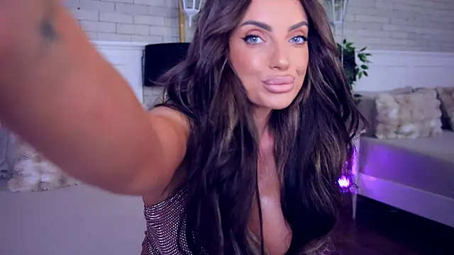annabellahot webcam show