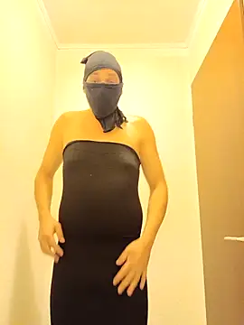 Вебкам-шоу Sarafemboyy