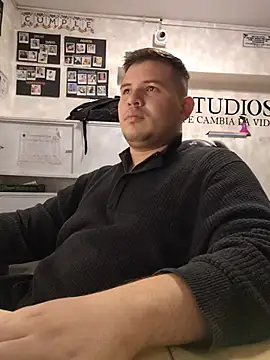 Thiago_Nohirn Webbikameraesitys