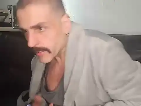 BrunoAlphaBR webkamerás műsora