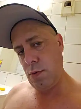 heterohotguy78 Webcam Show