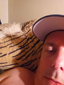 heterohotguy78 Adlı Modelin Web Kamerası Şovu