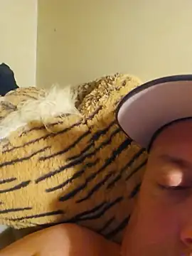 heterohotguy78 webcam show