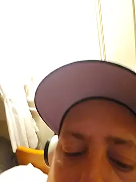 heterohotguy78 Show Webcam