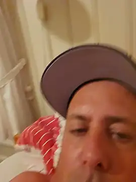 heterohotguy78 – webcam-show