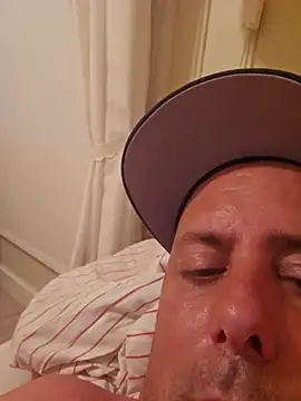 heterohotguy78 Webcam Show