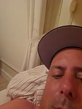 heterohotguy78 – webcam-show