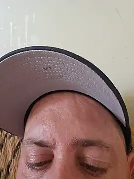 heterohotguy78 Webcam Show