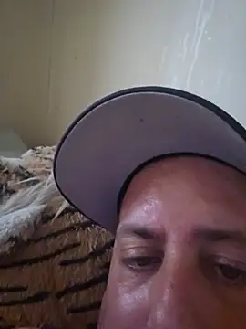 heterohotguy78 webcam show
