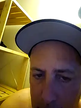 heterohotguy78 webcam show