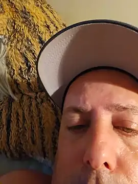 heterohotguy78 Webcam Show