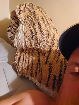 heterohotguy78 Webcam Show