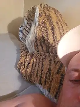 heterohotguy78 webcam show