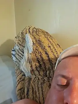heterohotguy78 webcam show