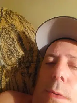 heterohotguy78 Webcam Show