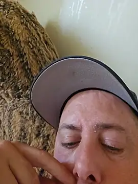 heterohotguy78 Show Webcam