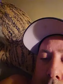 heterohotguy78 Webcam Show