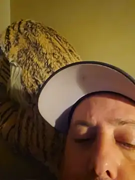 heterohotguy78 Webcam Show