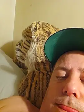 heterohotguy78 – webcam-show