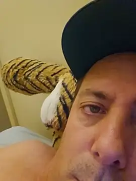 Pertunjukan Kamera Web heterohotguy78