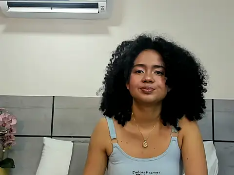 عرض كام Kiraspell