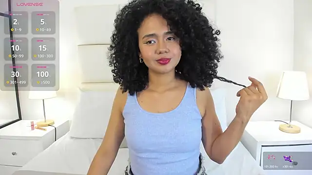 Chat +18 de Kiraspell ao vivo