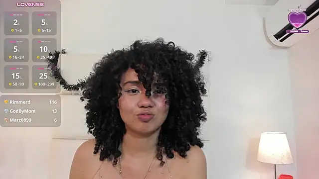 Kiraspell's Live XXX Chat
