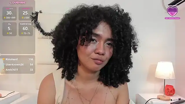 แชท XXX สดของ Kiraspell