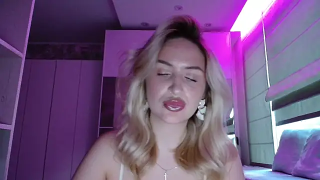 Jolennekyn Live XXX chat