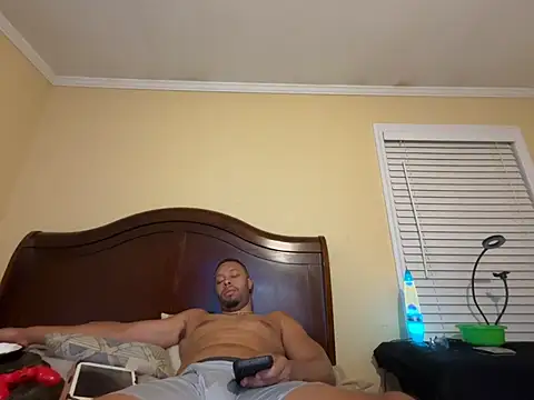 Charmingswoleking Webcamshow