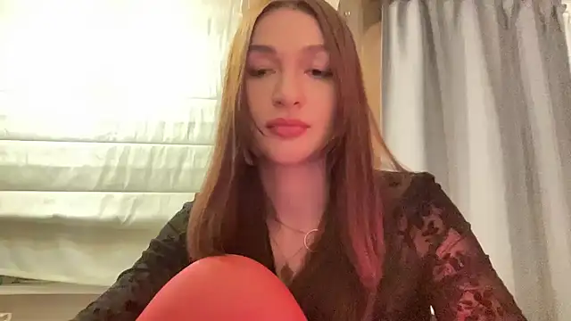 Nolenne Adlı Modelin Canlı XXX Sohbeti