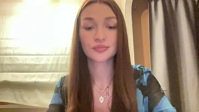 Živý XXX chat Nolenne