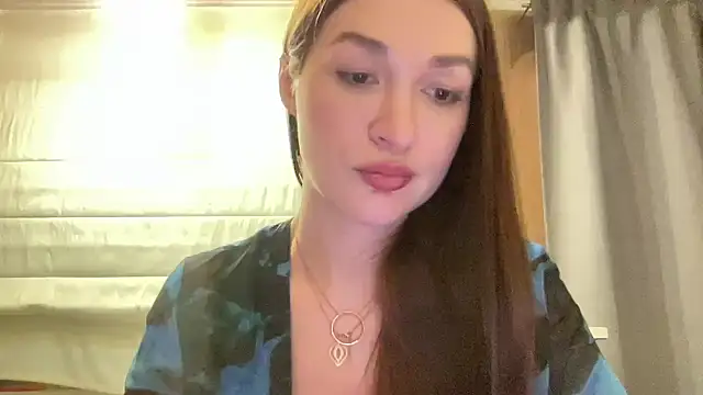 Nolenne's Webcam Show