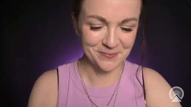 Mireliaga élő XXX-chatje