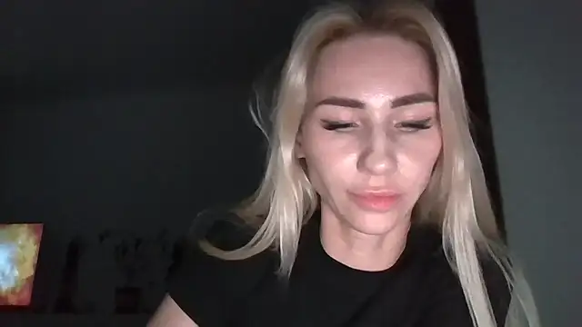 Solariaki 라이브 XXX 채팅