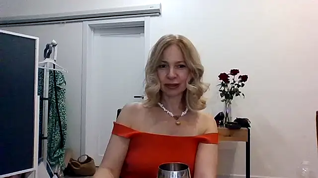 Webkamerová show Vireliabo