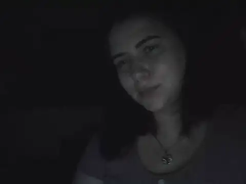 Živý XXX chat Zanoriala