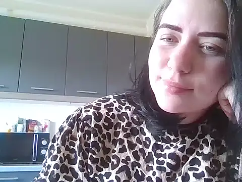 Zanoriala's Live XXX Chat